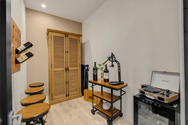 $1,628,000 | 756 West 19th Street, Unit B, Costa Mesa, CA 92627