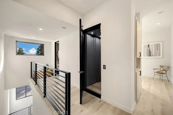 $1,628,000 | 756 West 19th Street, Unit B, Costa Mesa, CA 92627
