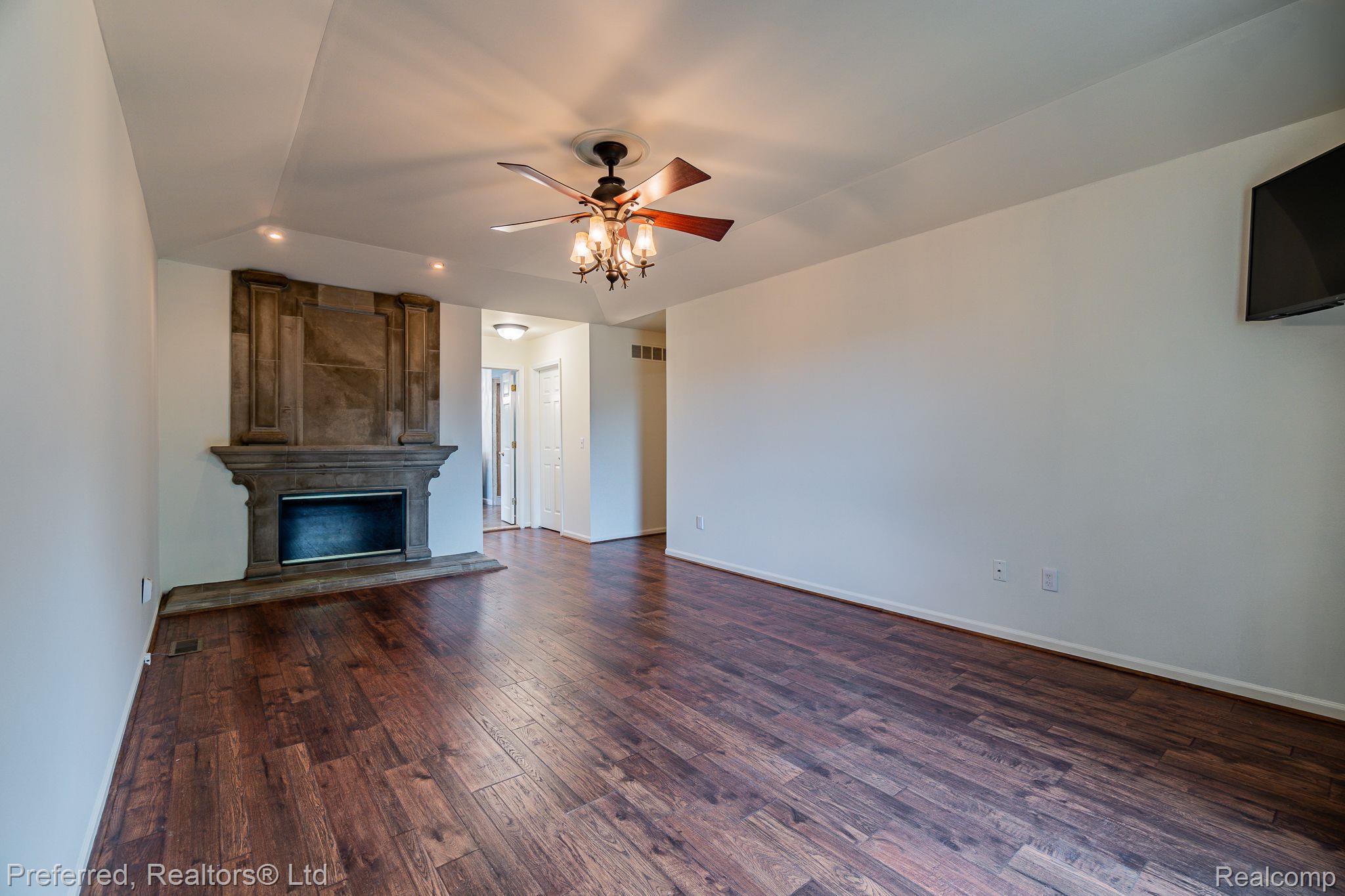 6994 Kennesaw Road Canton, MI 48187 - Photo 29 of 53 Gallery Image 29