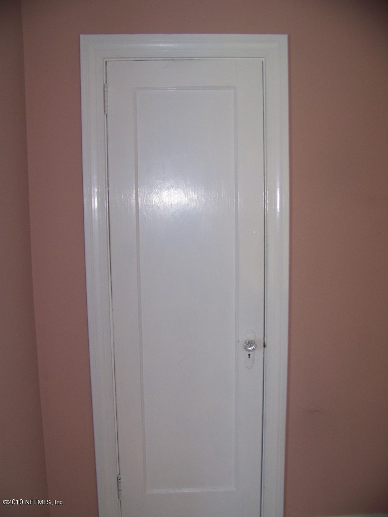9761 Kline Road Jacksonville, FL 32246 - Photo 26 of 71 a view of elevator