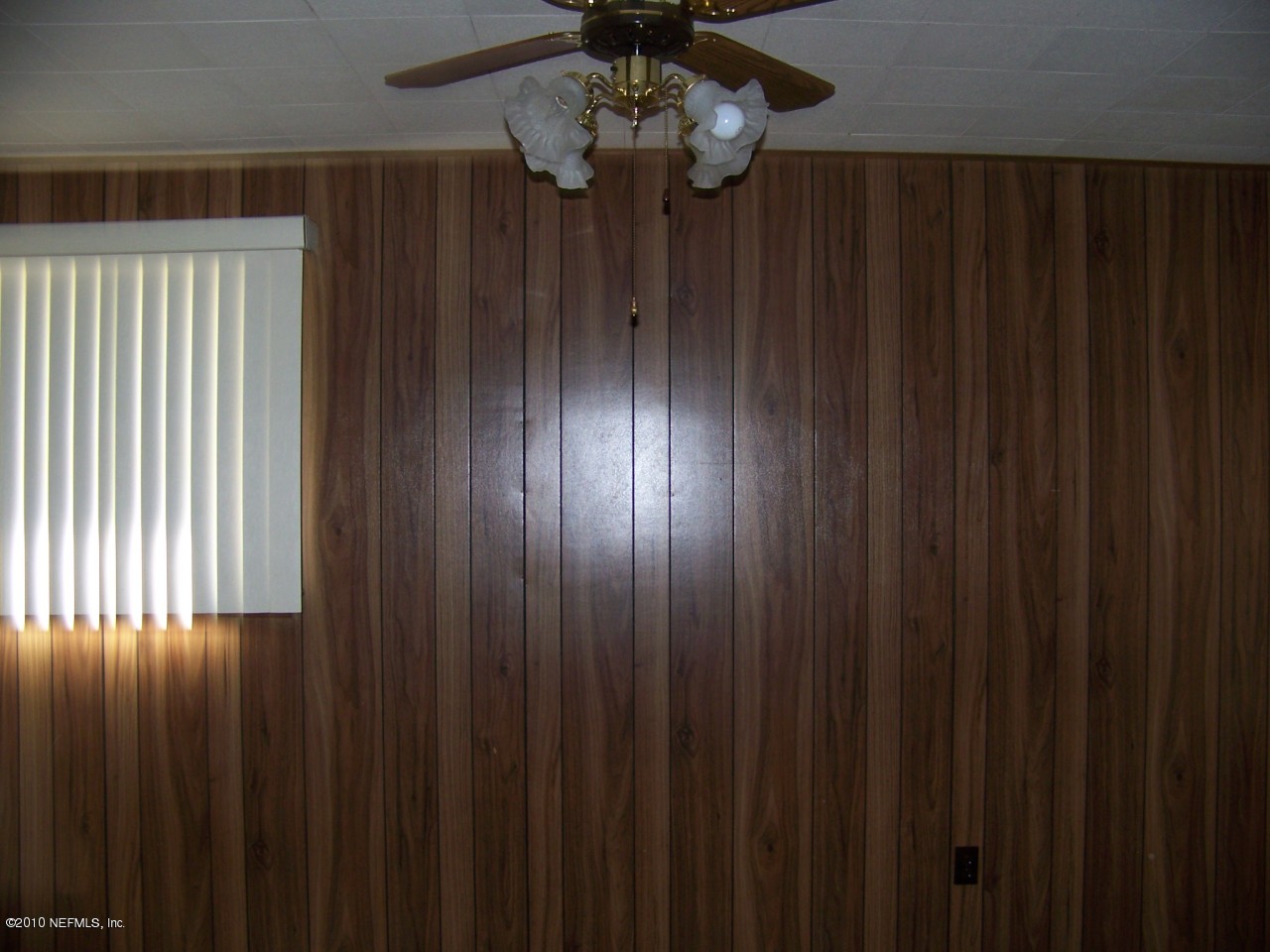 9761 Kline Road Jacksonville, FL 32246 - Photo 3 of 71 a view of wooden floor