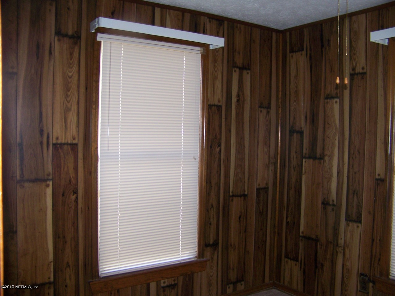 9761 Kline Road Jacksonville, FL 32246 - Photo 36 of 71 a view of a elevator