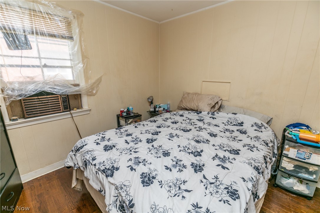 13556 Cedar Road Cleveland, OH 44118 - Photo 17 of 27