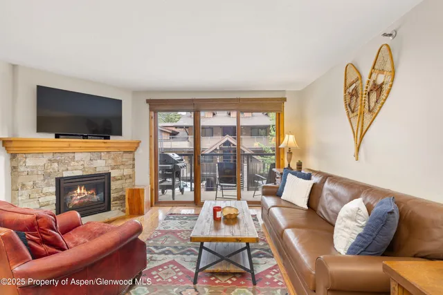 $1,015,000 | 400 Wood Road, Unit 2104B, Snowmass Village, CO 81615