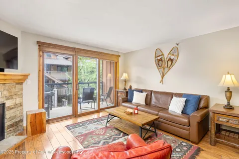 $1,015,000 | 400 Wood Road, Unit 2104B, Snowmass Village, CO 81615