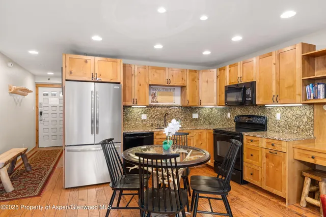 $1,015,000 | 400 Wood Road, Unit 2104B, Snowmass Village, CO 81615