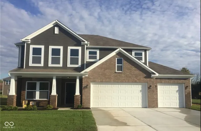 $410,000 | 10613 North Country View Way, Mooresville, IN 46158