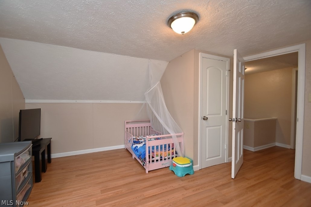 4142 Wilmington Road Cleveland, OH 44121 - Photo 21 of 30