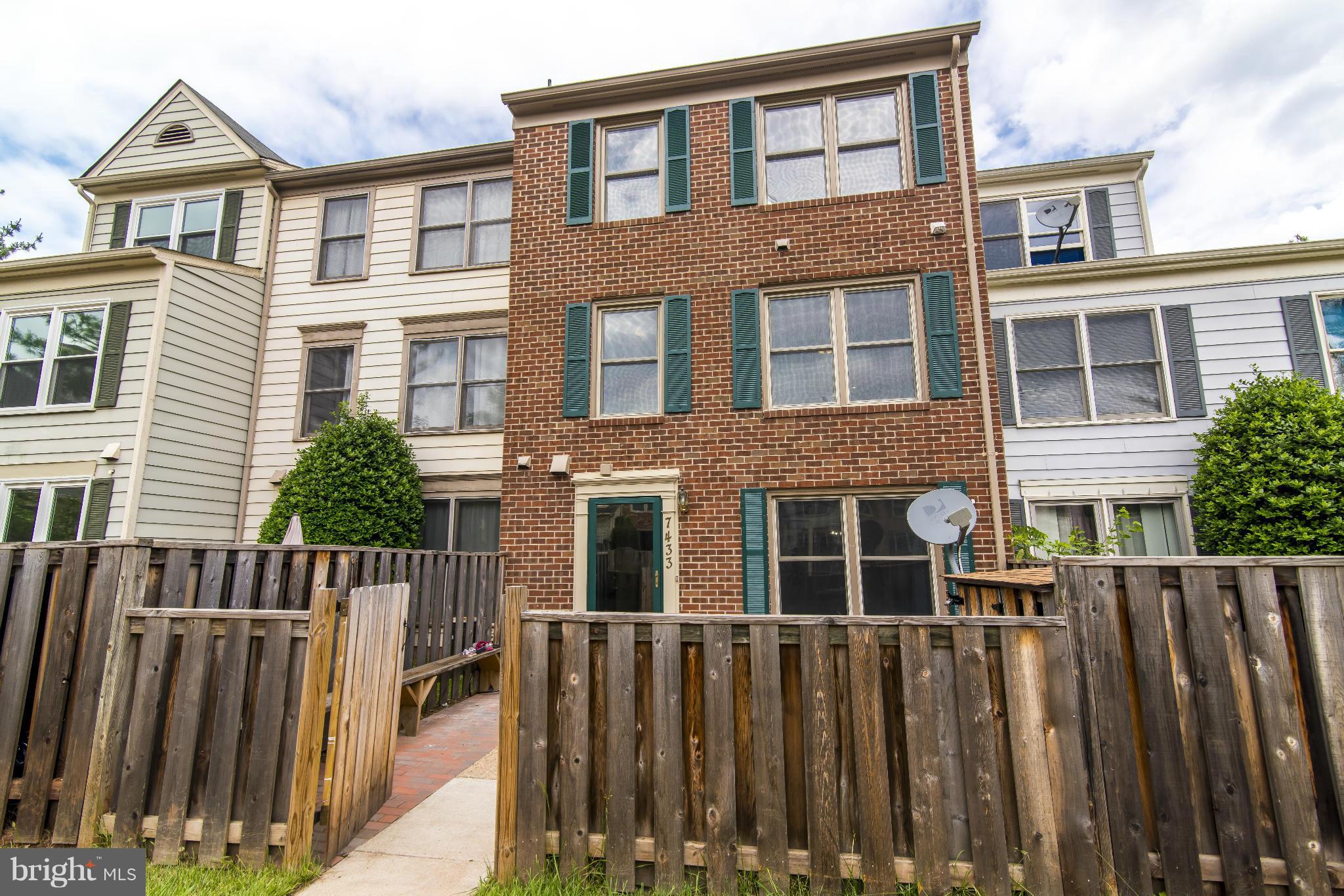 7433 Rokeby Drive, Unit 10 Manassas, VA 20109 - Photo 1 of 27 Exterior (General)