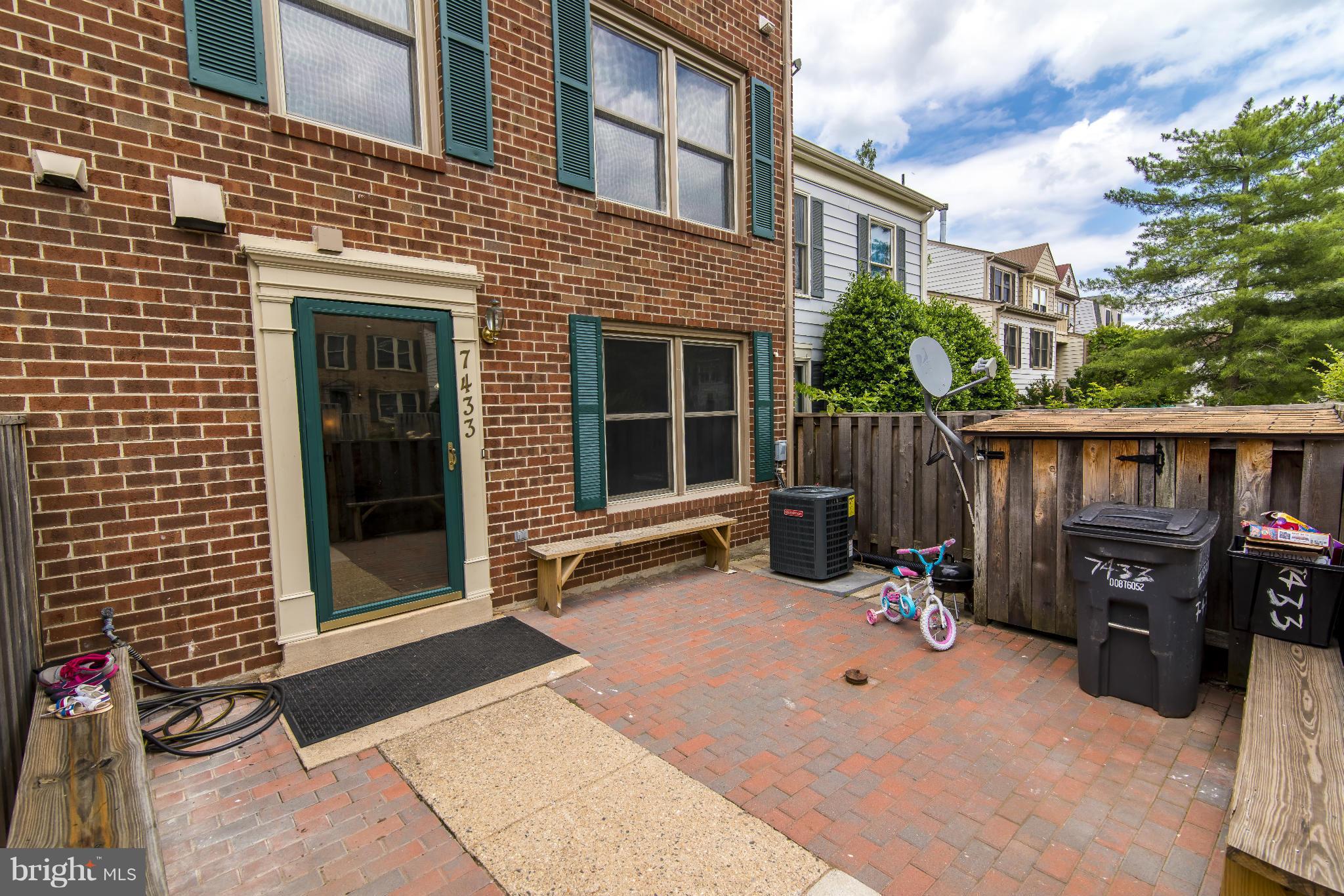 7433 Rokeby Drive, Unit 10 Manassas, VA 20109 - Photo 2 of 27 Exterior (Front)