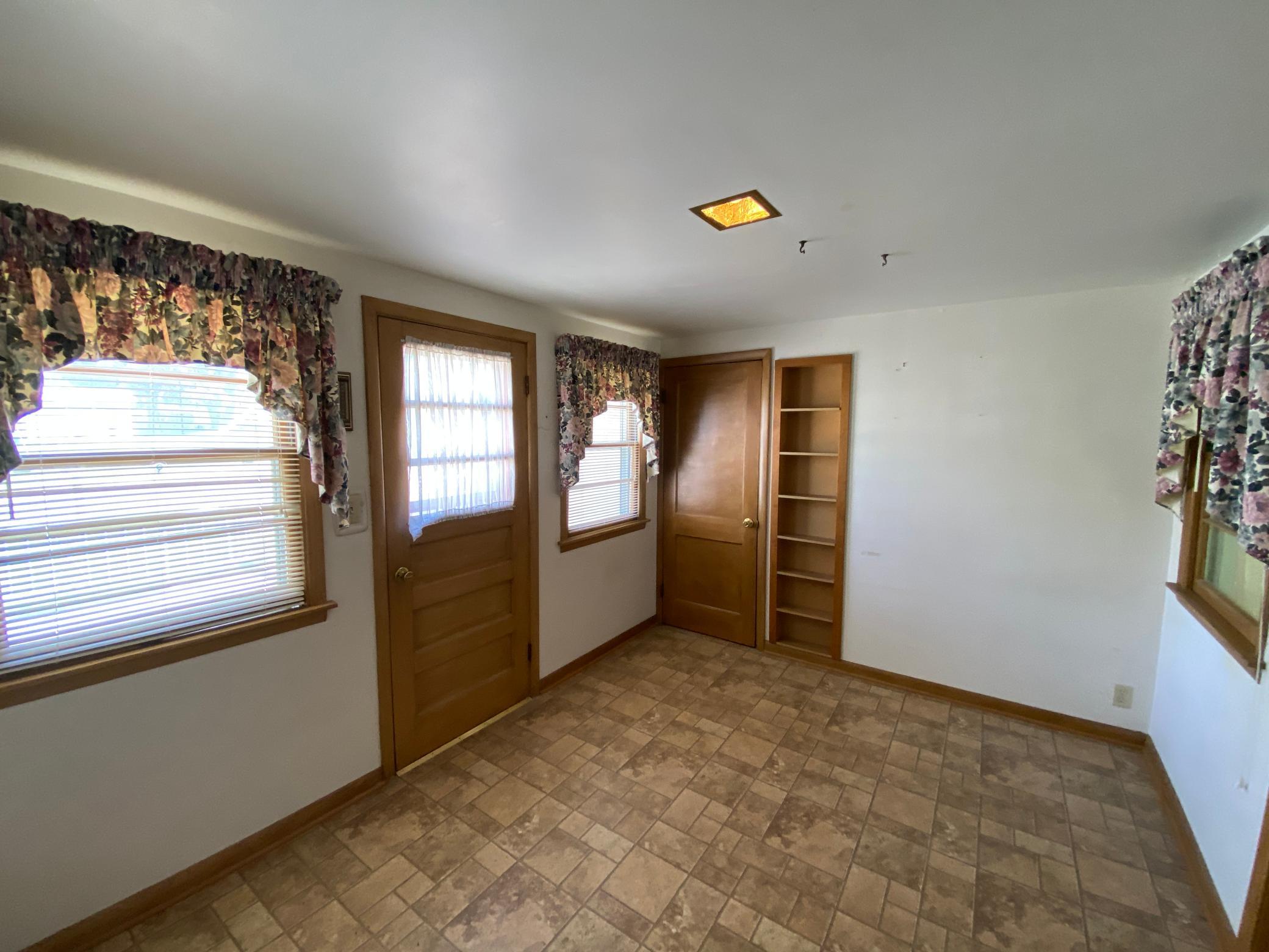 2021 Tower Road Albert Lea, MN 56007 - Photo 24 of 50