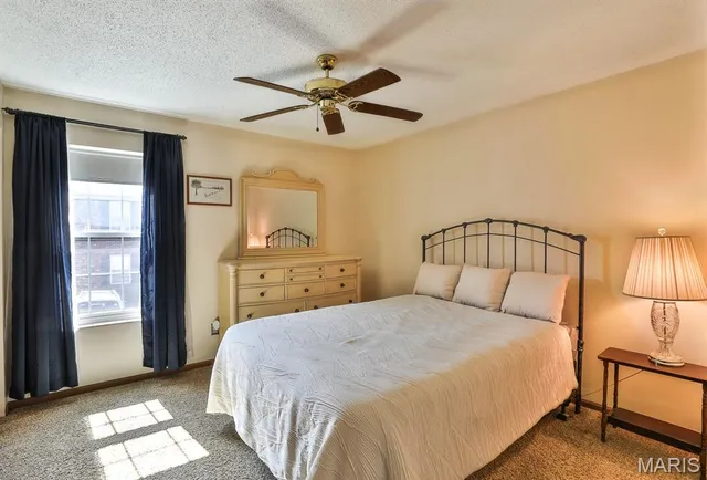 $169,900 | 9209 Bent Pine Court, Unit H, St. Louis, MO 63126