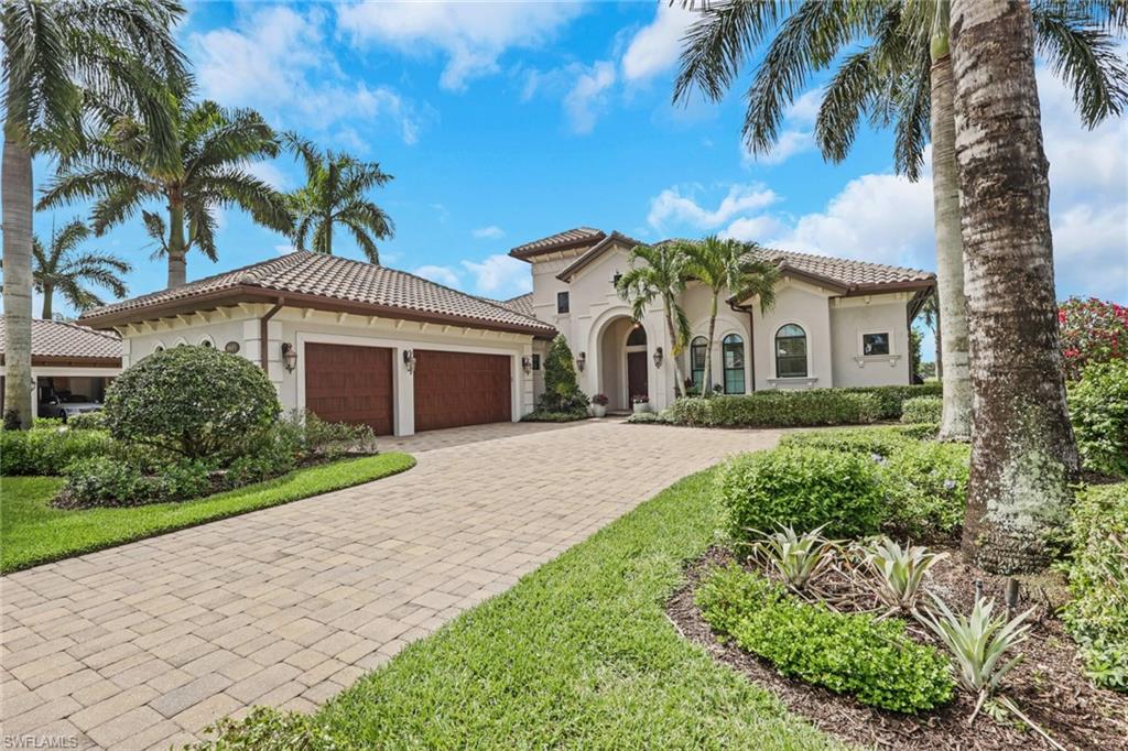 6685 Costa Circle Naples, FL 34113 - Photo 3 of 37