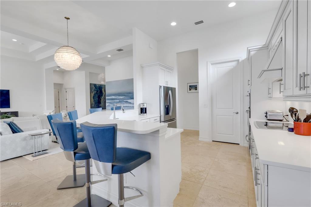 6685 Costa Circle Naples, FL 34113 - Photo 9 of 37