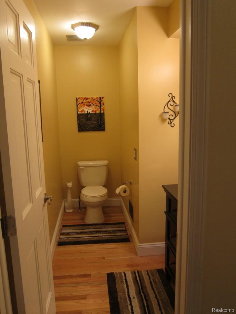 25260 Rutledge Crossing Farmington, MI 48335 - Photo 13 of 37 IMG_6088.jpg