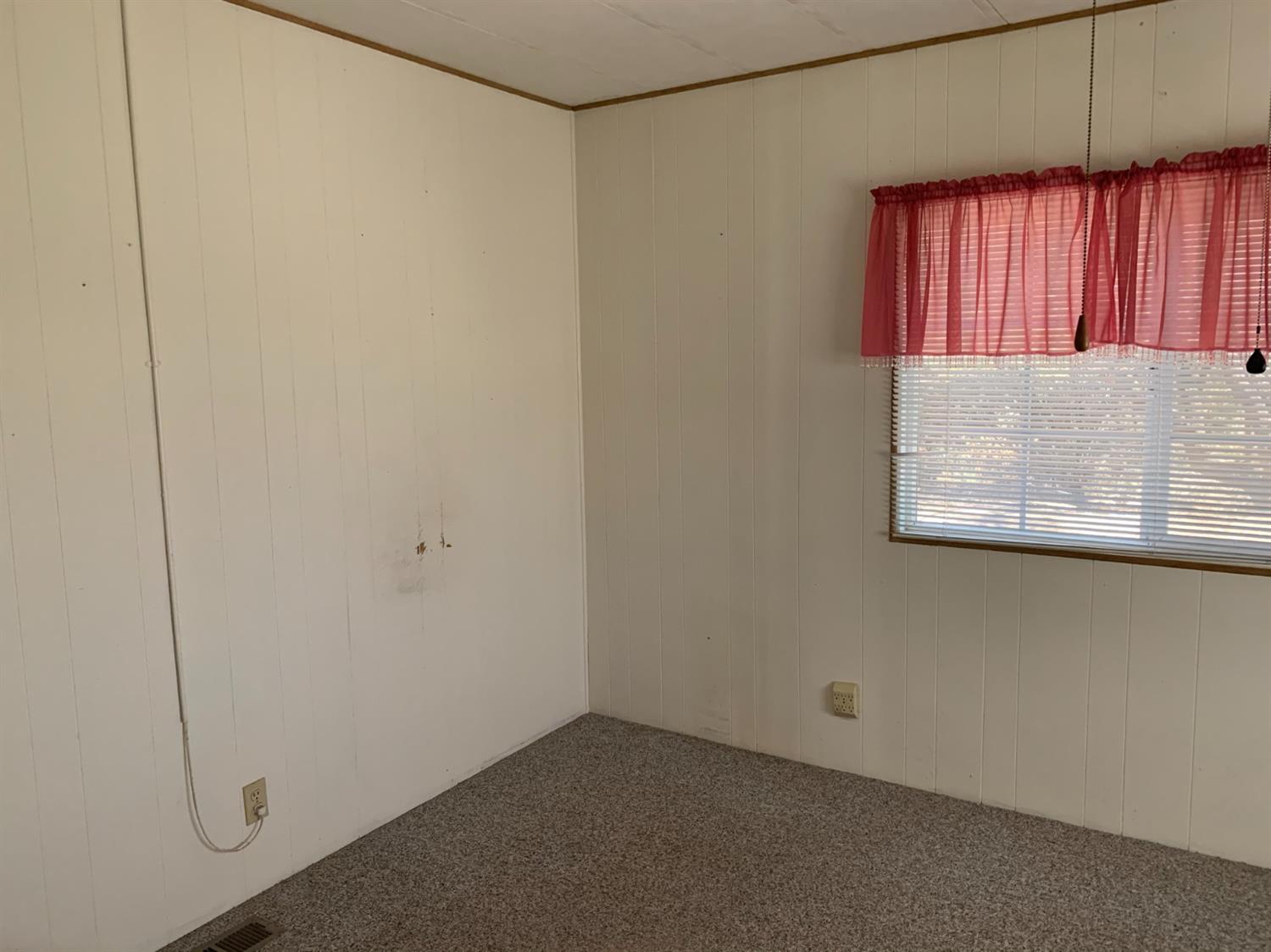 40621 Iris Road Squaw Valley, CA 93675 - Photo 15 of 53 Gallery Image 15
