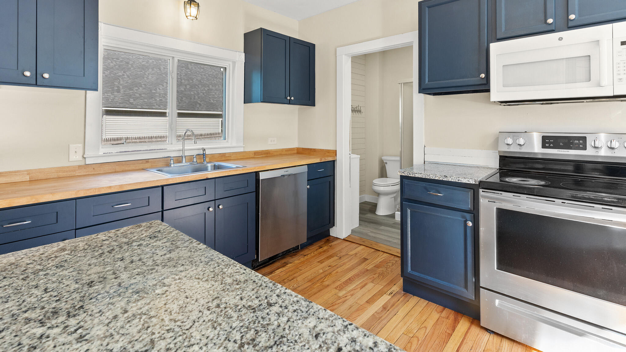 113 Elm Street Bangor, ME 04401 - Photo 21 of 109 _MG_8572