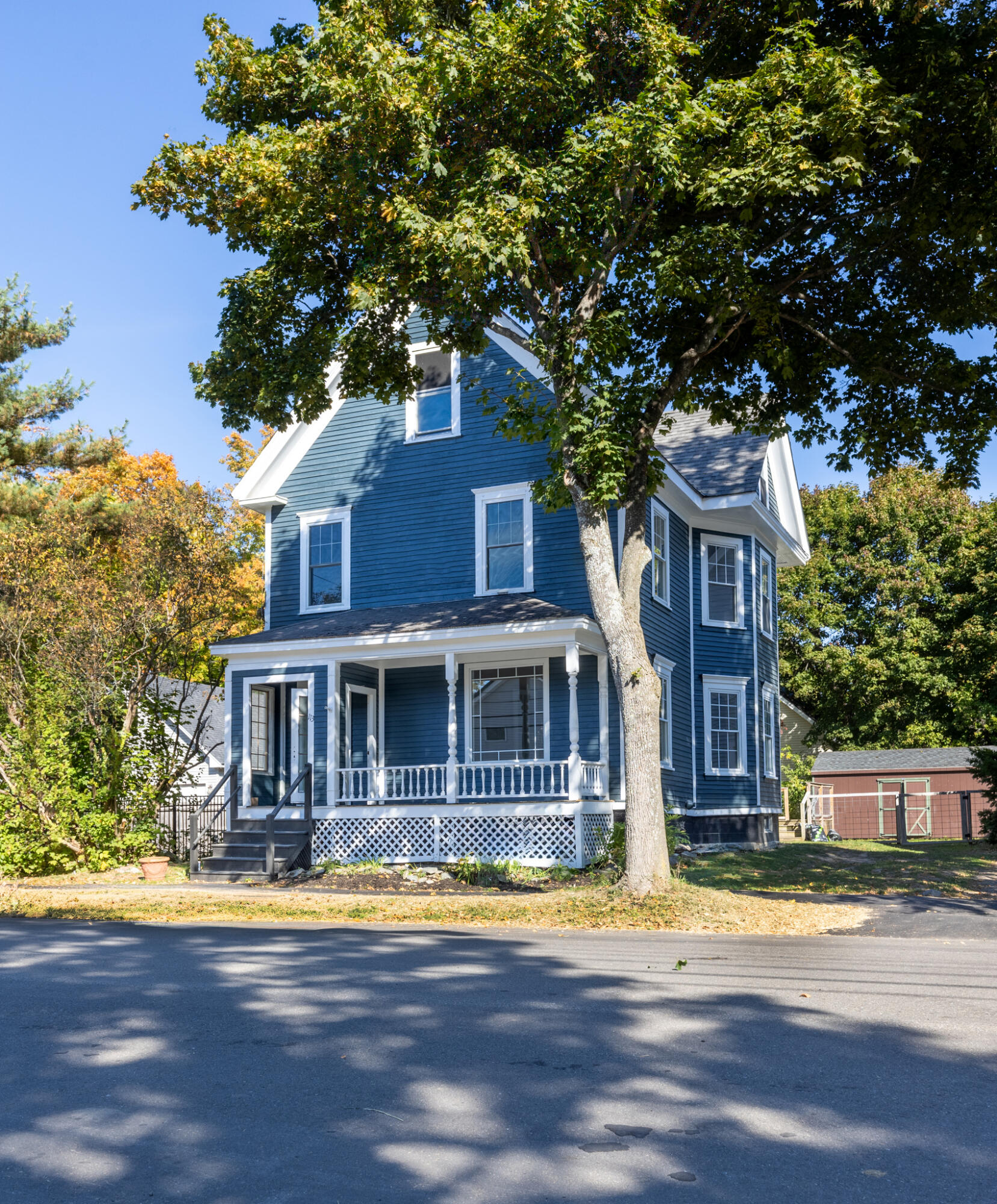 113 Elm Street Bangor, ME 04401 - Photo 74 of 109 20251007-_MG_8882-HDR