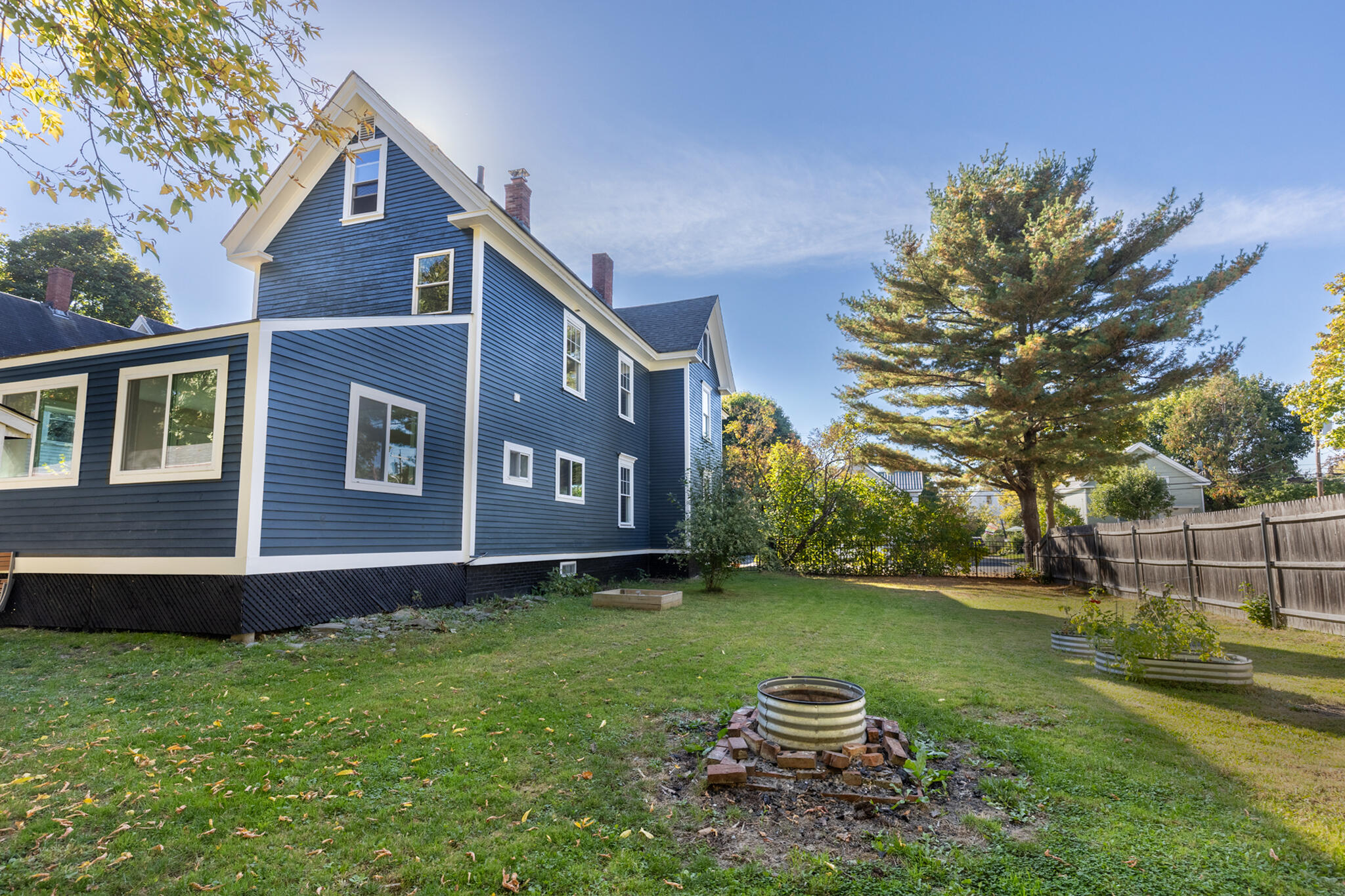 113 Elm Street Bangor, ME 04401 - Photo 92 of 109 20251007-_MG_8915-HDR