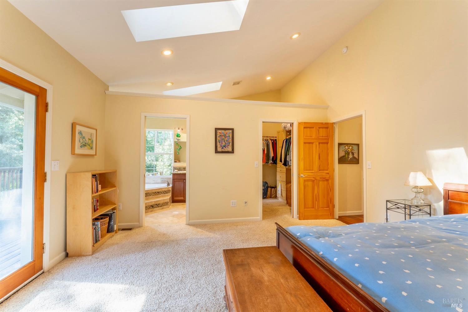 18940 Timber Pointe Drive Fort Bragg, CA 95437 - Photo 16 of 32 Primary Bedroom