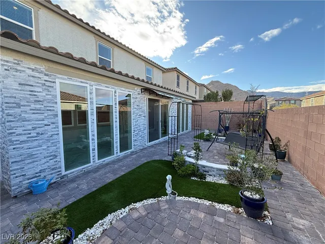 $3,500 | 10842 Gentle Crst Avenue, Las Vegas, NV 89166