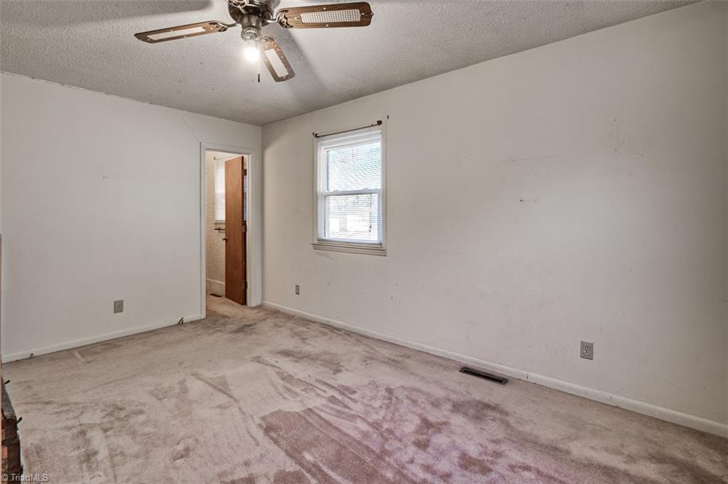 182 Alexander Road Troy, NC 27371 - Photo 14 of 26 Gallery Image 14