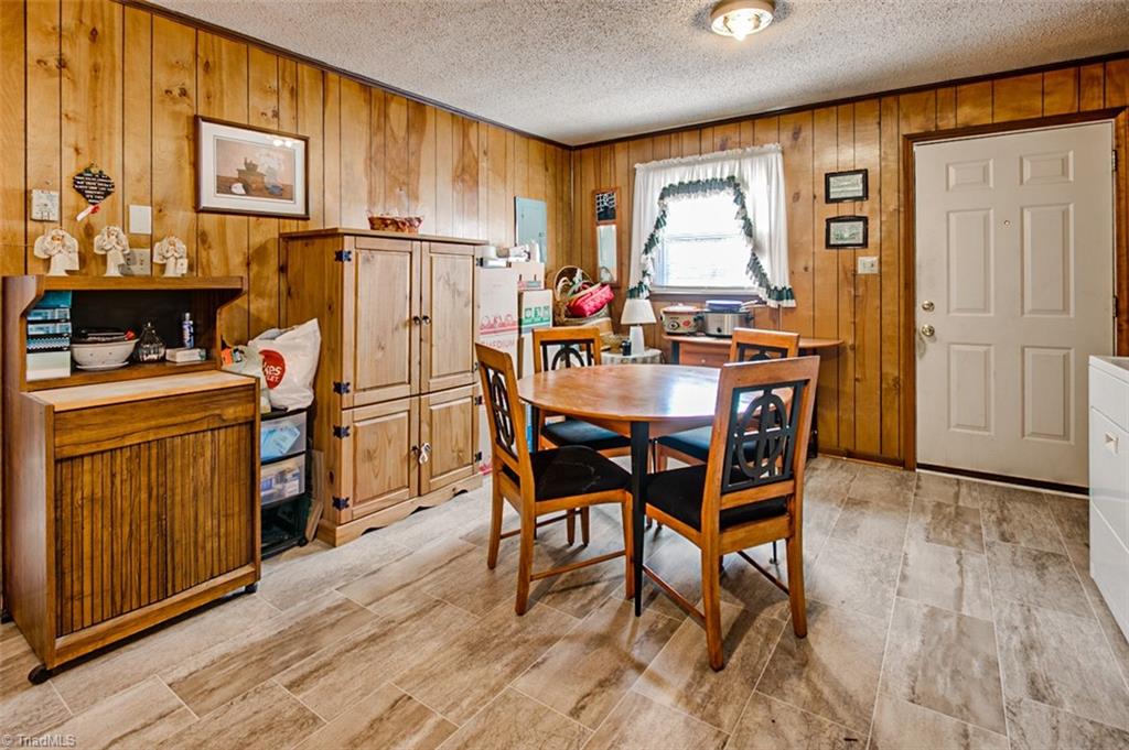 182 Alexander Road Troy, NC 27371 - Photo 8 of 26 Gallery Image 8