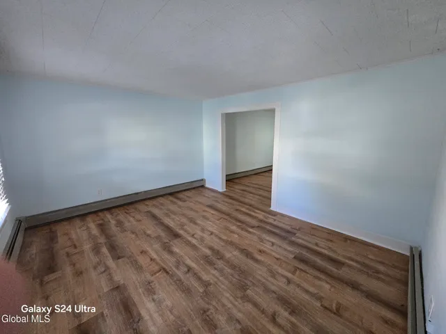 $2,000 | 70 Oak Street, Saratoga Springs, NY 12866