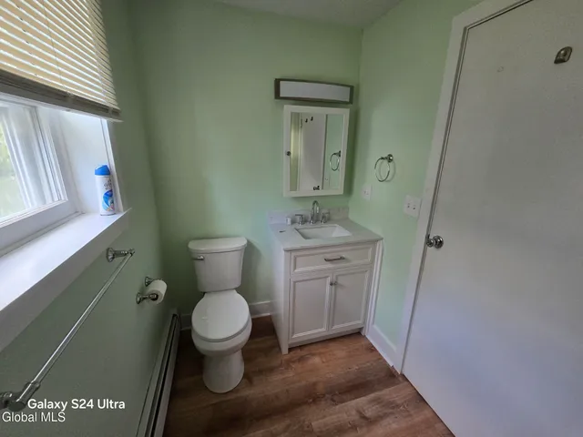 $2,000 | 70 Oak Street, Saratoga Springs, NY 12866