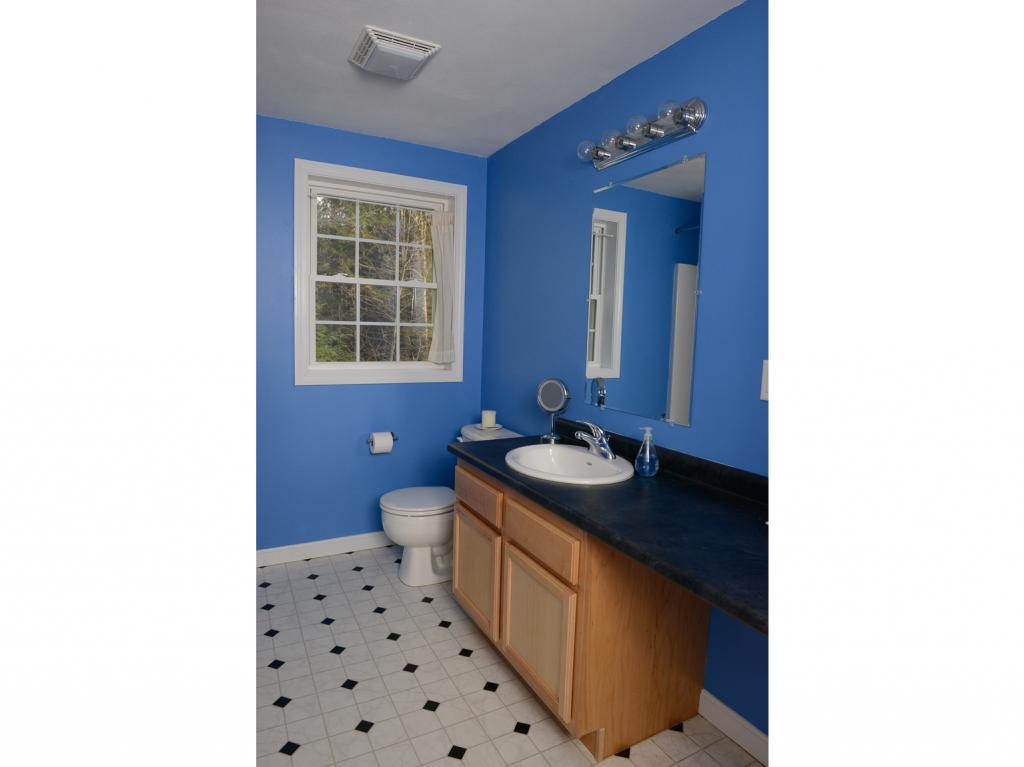652 Rte 13 Milford, NH 03055 - Photo 21 of 28 Gallery Image 21