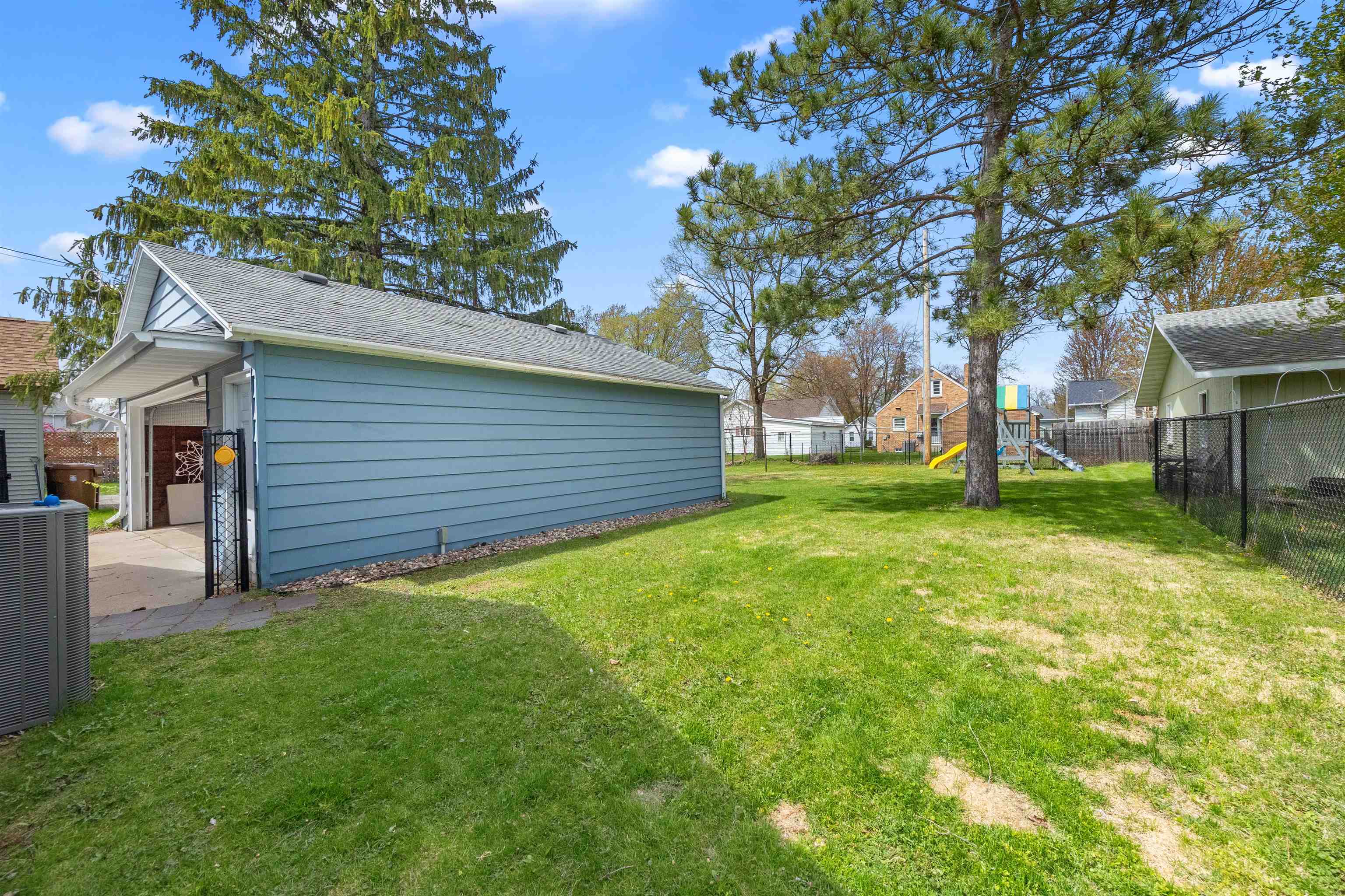 2024 Center Street Stevens Point, WI 54481 - Photo 25 of 32