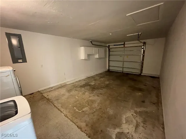 $1,900 | 2505 Northeast 22nd Place, Cape Coral, FL 33909