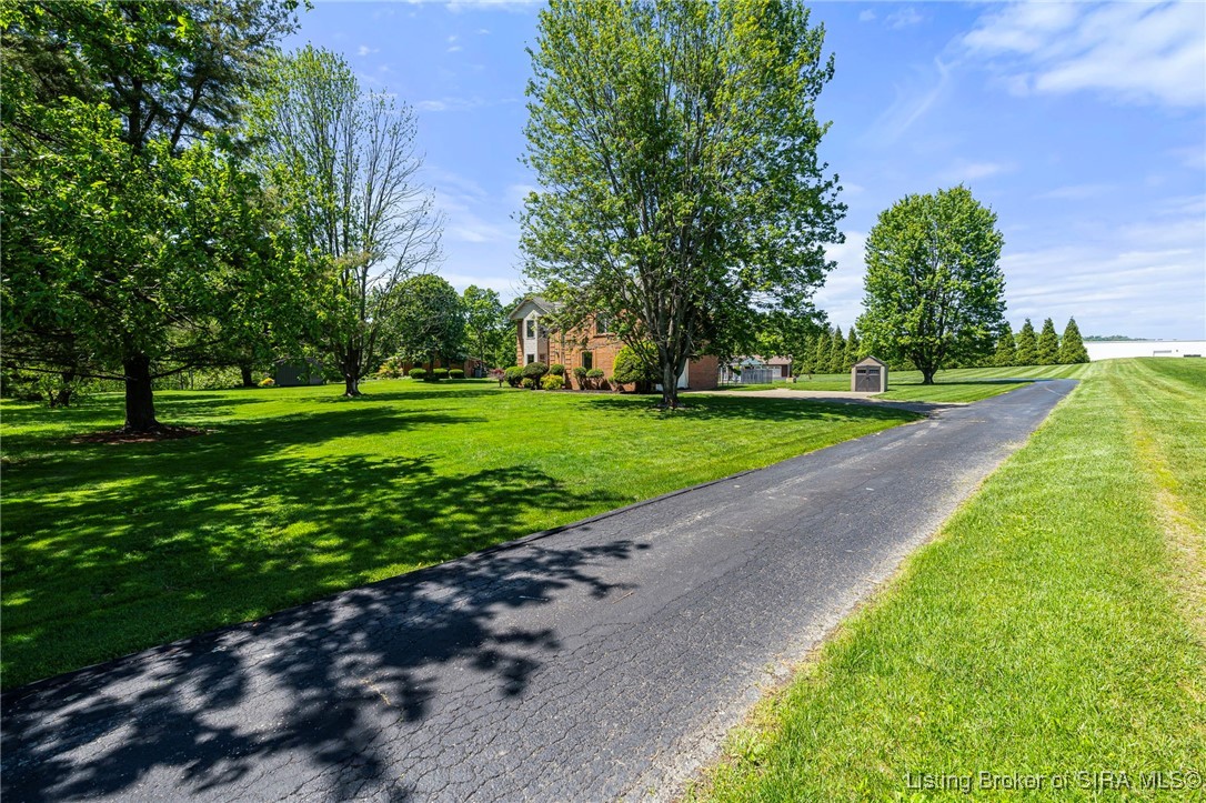 211 Mt Tabor Road New Albany, IN 47150 - Photo 58 of 58 Shared driveway