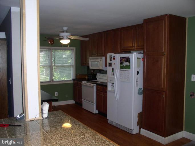 19116 Chandlee Mill Road Sandy Spring, MD 20860 - Photo 7 of 14 Kitchen #2