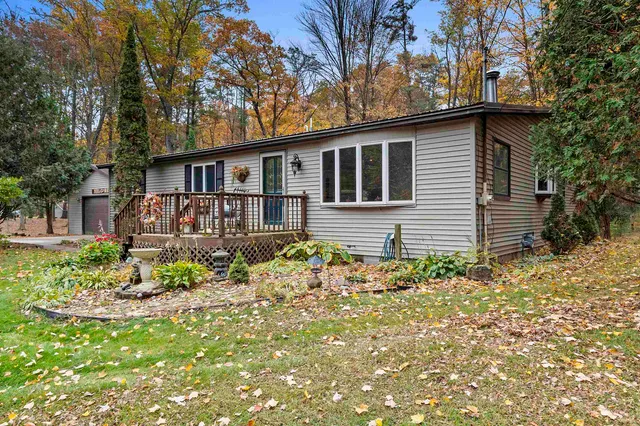 $291,000 | W6763 Curt Black Road, Shawano, WI 54166