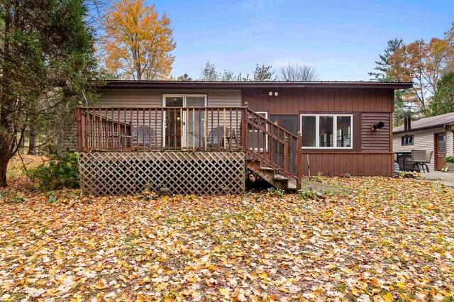 $291,000 | W6763 Curt Black Road, Shawano, WI 54166