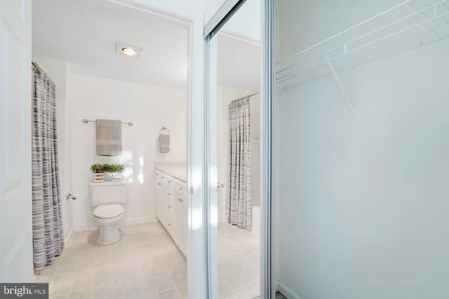 a bathroom with a toilet