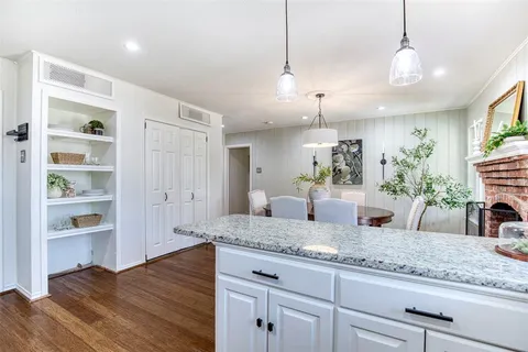 $435,000 | 402 Nottingham Drive, Richardson, TX 75080