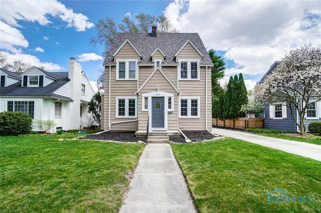 2410 Hempstead Road Toledo, OH 43606 - Photo 1 of 39 Gallery Image 1