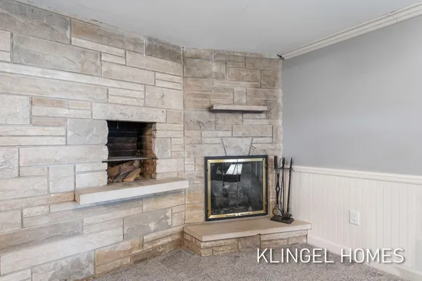 $1,150,000 | 530 Glenwood Avenue, Muskegon, MI 49445