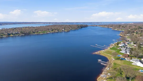 $1,150,000 | 530 Glenwood Avenue, Muskegon, MI 49445