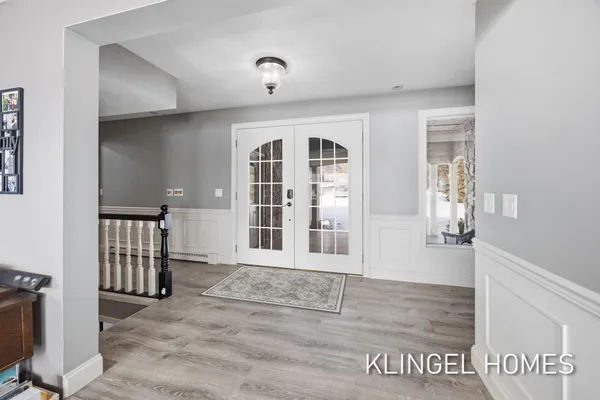 $1,150,000 | 530 Glenwood Avenue, Muskegon, MI 49445