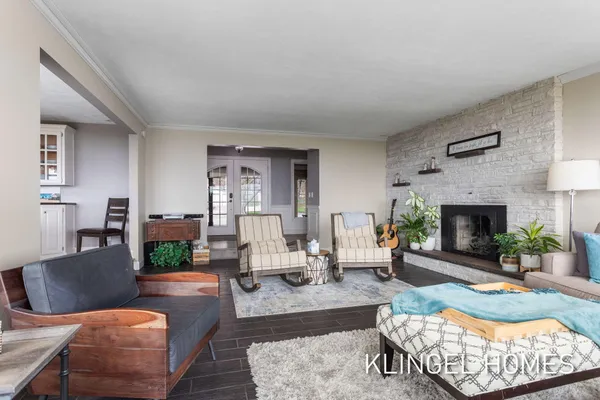 $1,150,000 | 530 Glenwood Avenue, Muskegon, MI 49445