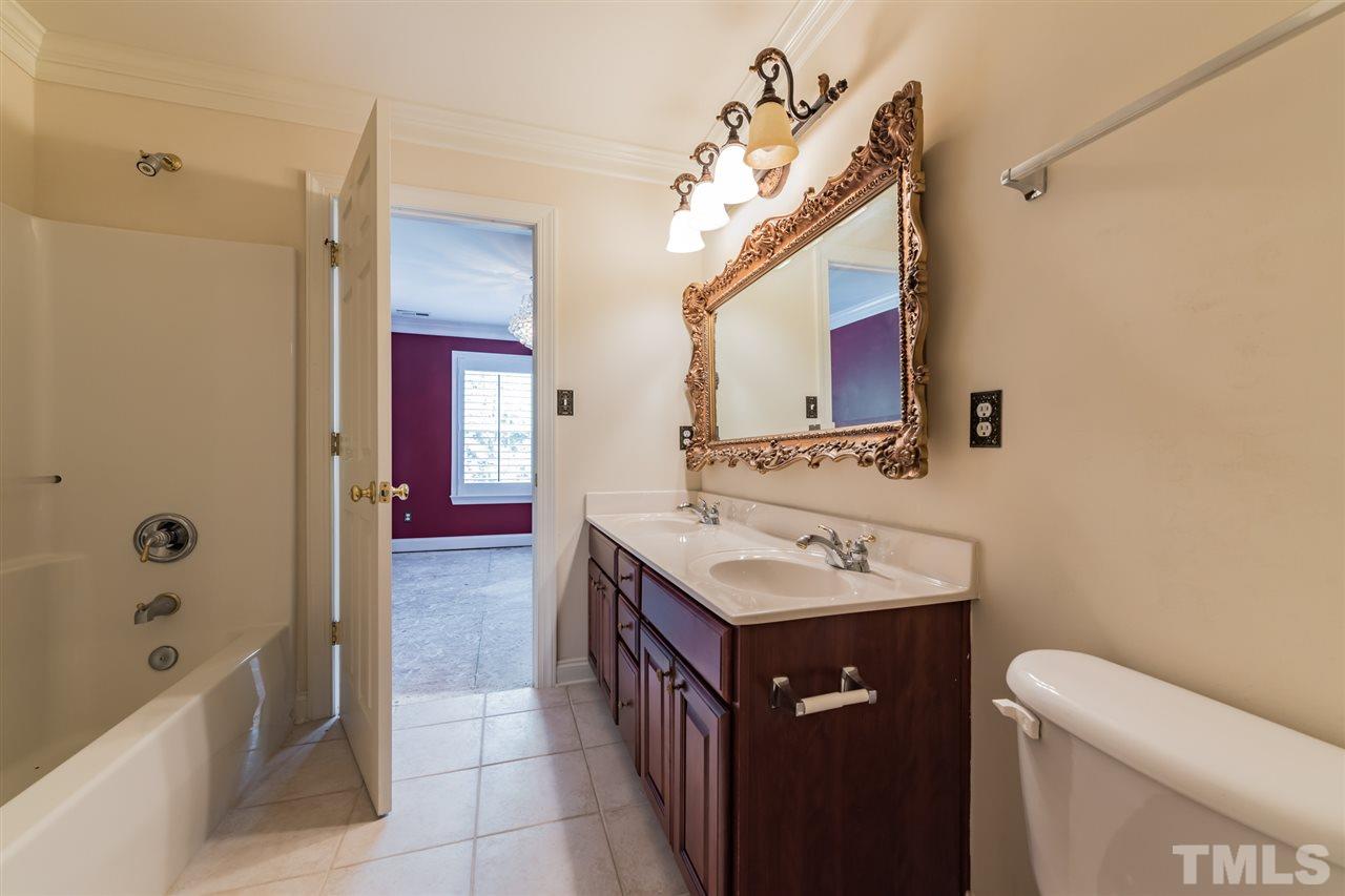 2126 Roland Glen Road Cary, NC 27519 - Photo 23 of 25 Gallery Image 23