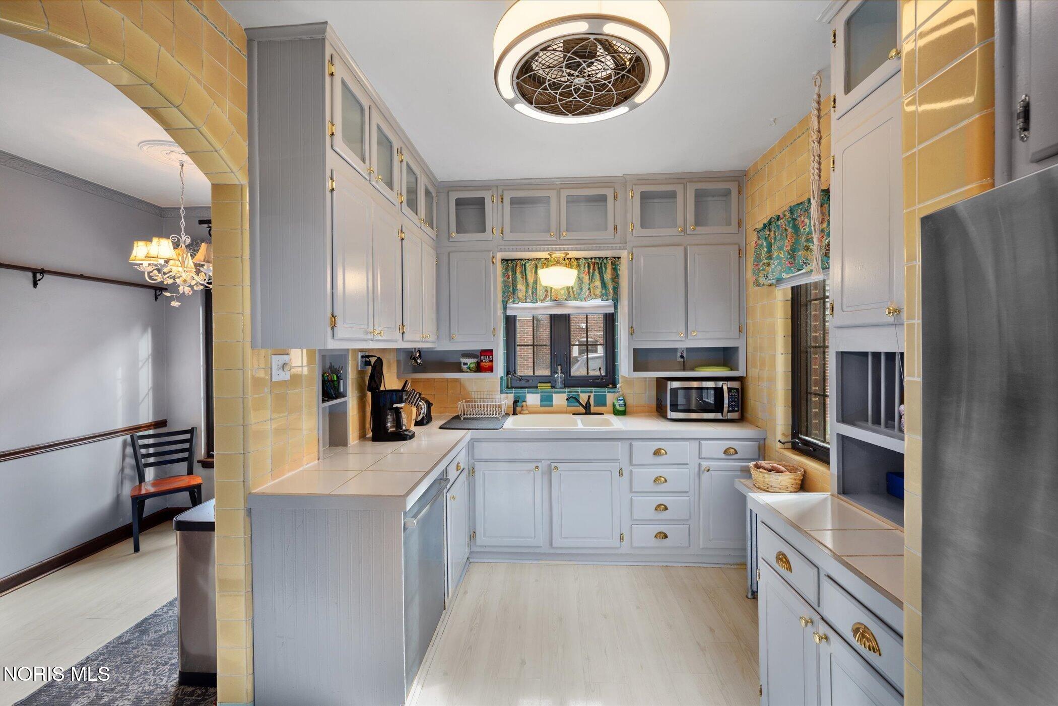 2157 Shenandoah Road Toledo, OH 43607 - Photo 19 of 71 Gallery Image 19