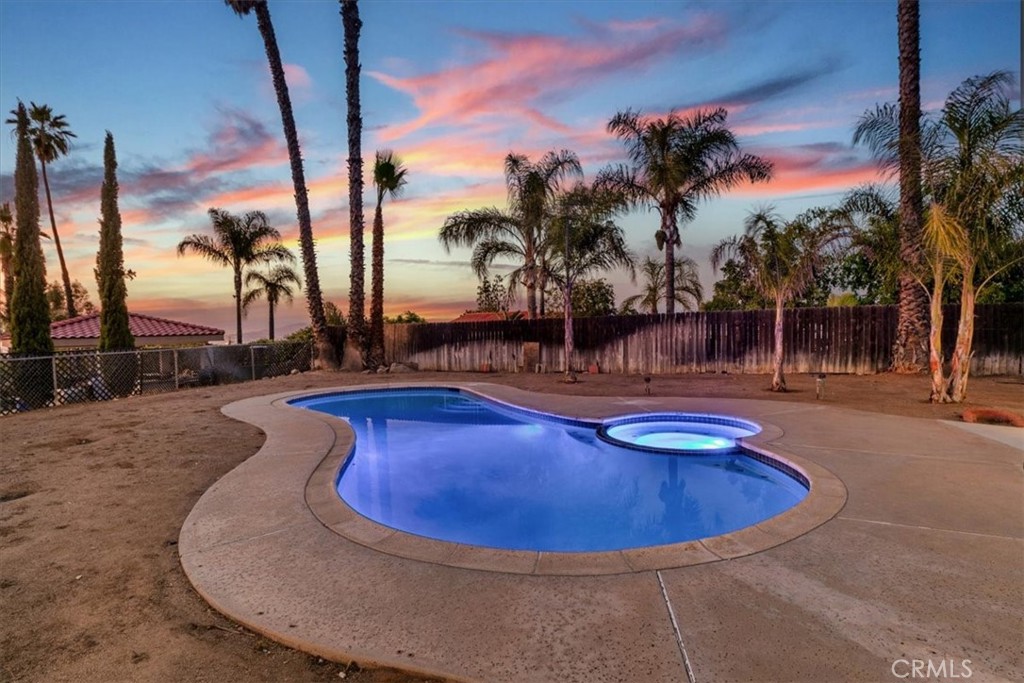 15745 Saddleback Road Riverside, CA 92506 - Photo 34 of 44 Pool and Spa View at Twilight