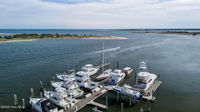 $199,900 | 100 Olde Towne Yacht Club Road, Unit B19, Beaufort, NC 28516
