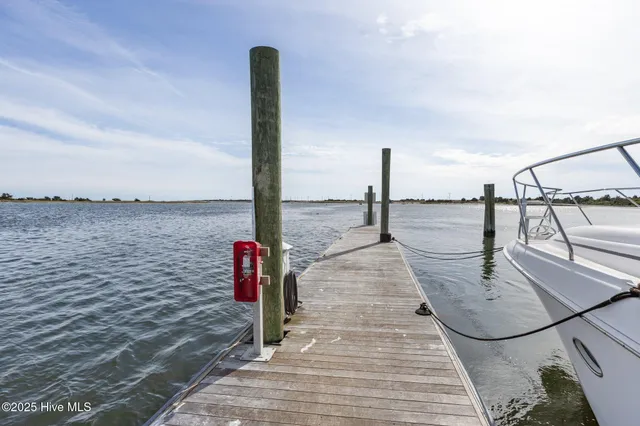 $199,900 | 100 Olde Towne Yacht Club Road, Unit B19, Beaufort, NC 28516