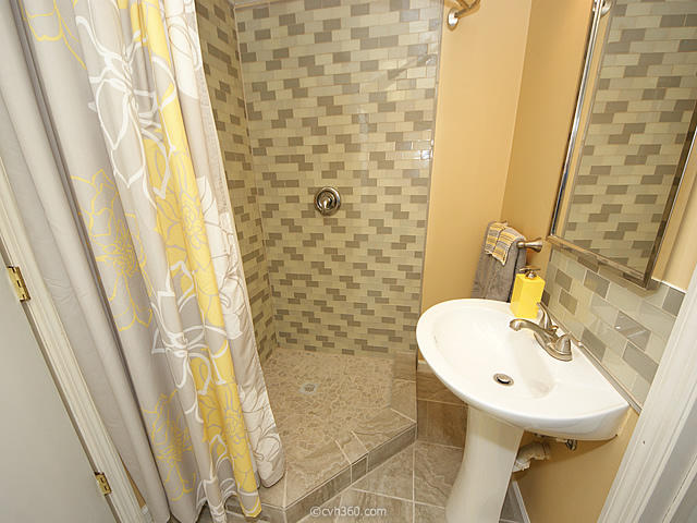 1432 Battle Ground Road Charleston, SC 29412 - Photo 31 of 42 FULL BATH FOR DOWNSTAIRS SUITE