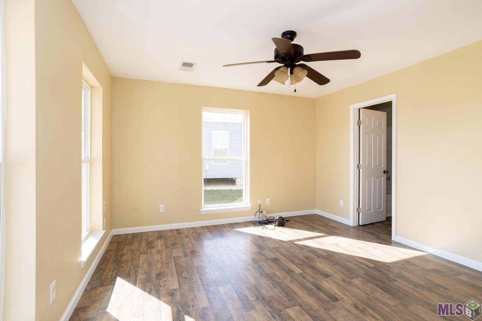 26241 Riverscape Drive Springfield, LA 70462 - Photo 13 of 32